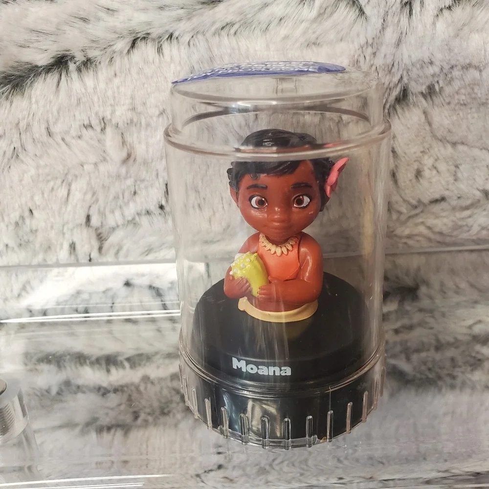Disney Moana And Chief Tui Plastic And PVC Cake Topper Movie Character Figurines